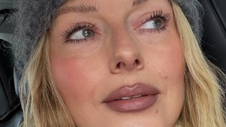 Halo Lip, Tren Makeup 2026 yang Memberi Efek Bibir Penuh Alami