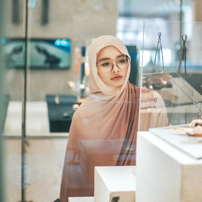 Inara Rusli Minta Maaf Teruntuk Hati yang Tersakiti