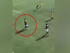 Video: Pemain Liga 4 Berulah Lagi, Kali Ini Lawan Ditinju hingga KO