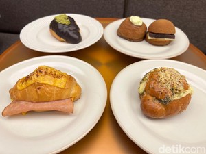 Baru di Jakarta! Ada Salt Bread hingga Cloud Matcha di Kafe Roti Boy
