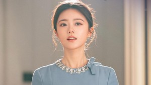 Zhao Jin Mai akan memerankan Nie Xi Guang, seorang perempuan yang berada di persimpangan hidup antara ikut arus atau pilih jalan sendiri. Di proyek terdahulu, Zhao Jin Mai dipuji karena aktingnya yang natural. Makanya sekarang karyanya ditunggu banget. (Foto: dok. WeTV)