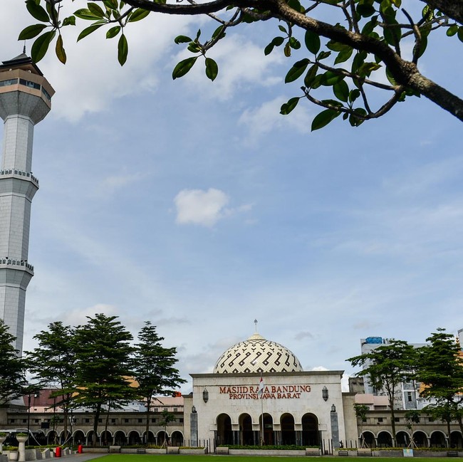 Status Masjid Agung Bandung sebagai Masjid Raya Jawa Barat Resmi Berakhir