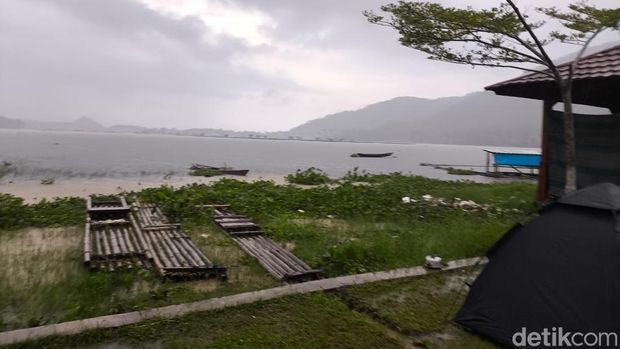 Taman Bunut Kuningan.