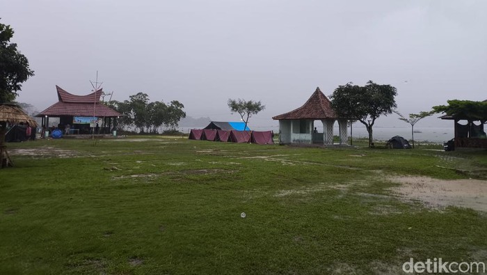 Menikmati Eksotisme Waduk Darma di Taman Bunut Kuningan