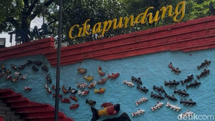 Teras Cikapundung dan Denyut yang Sunyi di Jantung Kota Bandung