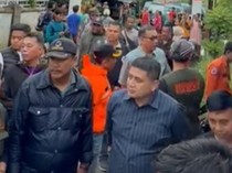 Banjir Selutut Rendam Rumah Warga di Katimbang Makassar Usai Hujan Sejak Pagi