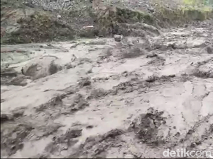 Hujan Deras Picu Banjir Lahar Semeru, Warga Lumajang Diimbau Waspada