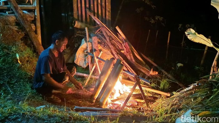Icip-icip kelezatan leumeung meri khas Tasikmalaya.