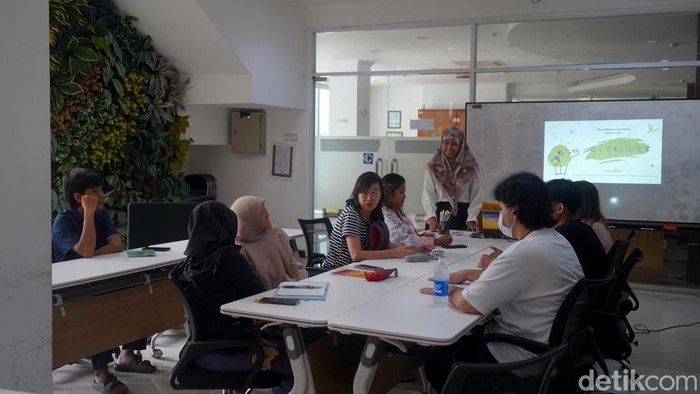 Inovasi Literasi Inklusif di Balai Pemuda Surabaya