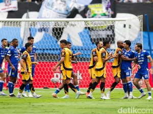 Persija Pulang Tanpa Poin dari Bandung, Rizky Ridho Janji Balas di Jakarta