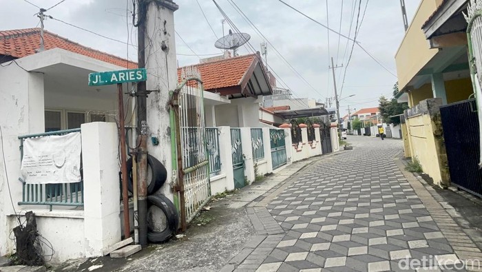 Kampung Zodiak Surabaya