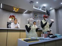 Video Alasan KPK Tak Tampilkan Tersangka OTT Pajak: Pakai KUHAP Baru