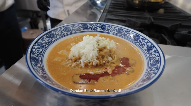 Ketika 3 Chef Korea Ditantang Bikin Mi Instan 'Naik Kelas', Ini Kreasinya!