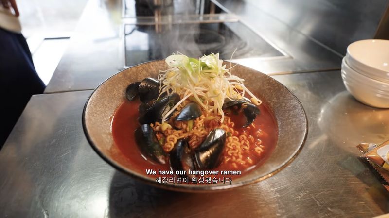 Ketika 3 Chef Korea Ditantang Bikin Mi Instan 'Naik Kelas', Ini Kreasinya!