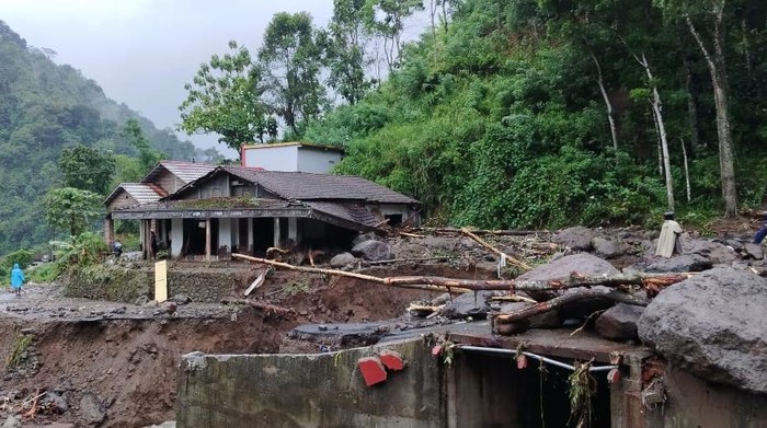 Kondisi Terkini Desa Tempur Jepara Usai Terisolir gegara Longsor