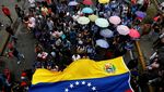 Massa Turun ke Jalan di Caracas, Tuntut Pembebasan Nicolas Maduro