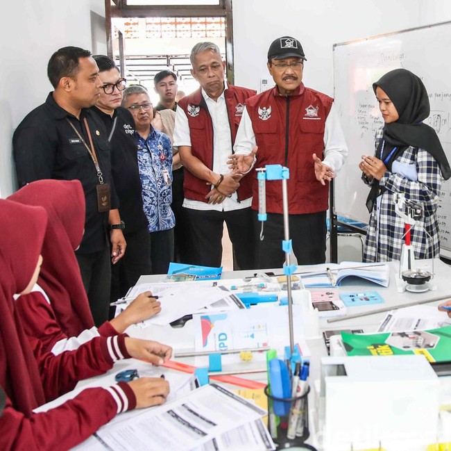 Momen Gus Ipul Tinjau Sekolah Rakyat di Kalsel
