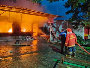 Bengkel Motor di Klungkung Hangus Terbakar, Kerugian Ditaksir Ratusan Juta