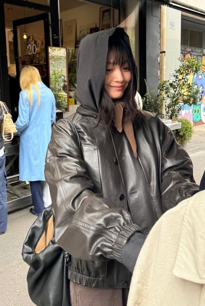 Shin Min Ah dan Kim Woo Bin bulan madu di Spanyol.