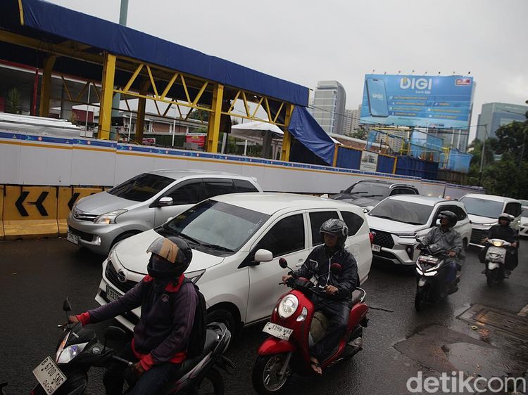 Ada Proyek Tata Air, Jalan Haji Nawi Jadi Satu Arah