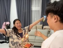 Tangis Haru Boiyen saat Ultah, Peluk Erat Anwar BAB