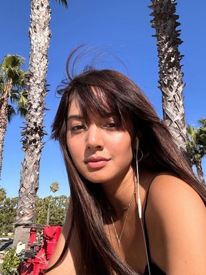 Aurelie Moeremans Mengaku Dapat Ancaman Usai Broken Strings Meledak