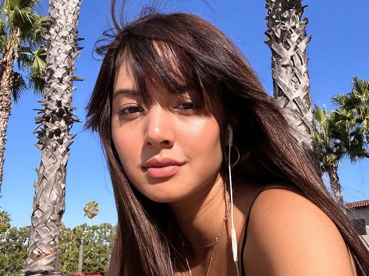 Aurelie Moeremans Mengaku Dapat Ancaman Usai Broken Strings Meledak