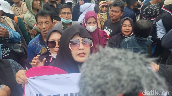 Demo di Surabaya
