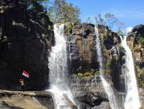 Air Terjun Kalemba: Surga Tersembunyi di Balik Hutan Langgudu Bima
