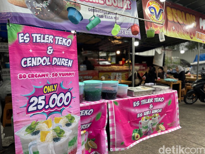 Es teler teko di Cengkareng, Jakarta Barat