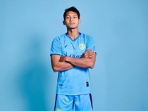 Hendro Siswanto, Penyelamat Persela di Tengah Krisis Lini Belakang
