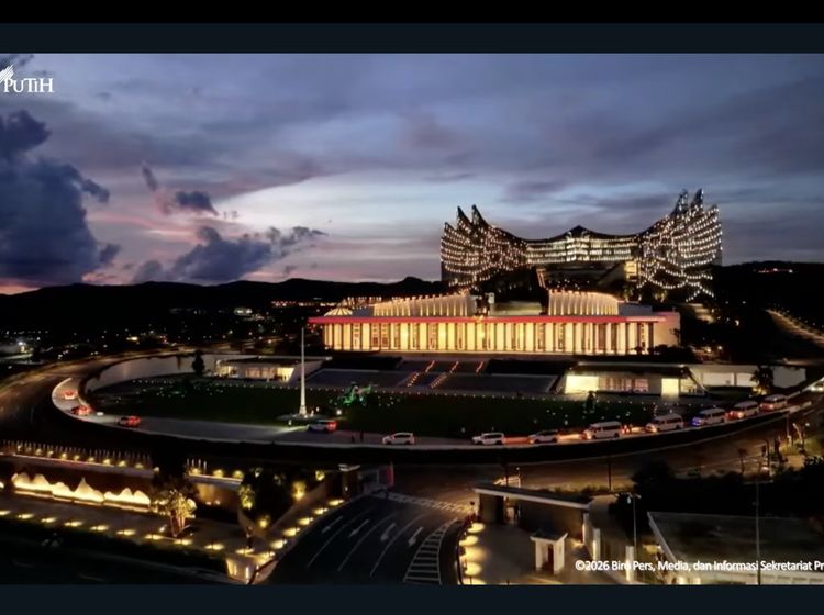 Gemerlap Istana Negara Malam Hari Saat Kunjungan Perdana Prabowo ke IKN