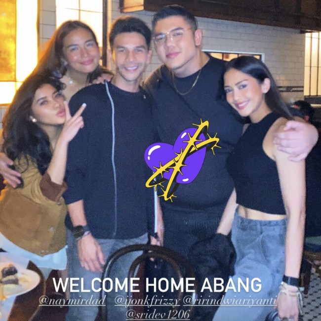 Jonathan Frizzy Malu-malu Bicara soal Ririn Dwi Ariyanti