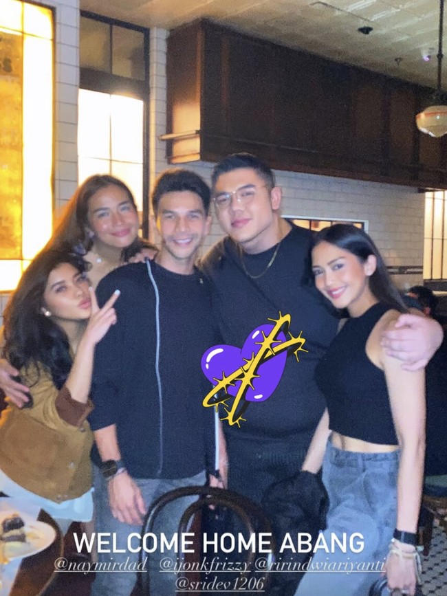 Jonathan Frizzy Malu-malu Bicara soal Ririn Dwi Ariyanti