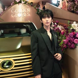 Potret Joshua SEVENTEEN Hadiri Golden Globe