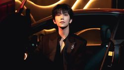 Potret Joshua SEVENTEEN Hadiri Golden Globe