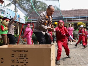 Gaya Unik Kepemimpinan Kombes Nanang Beri Rasa Aman di Kota Malang