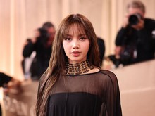 Lisa BLACKPINK Cetak Rekor di Golden Globe 2026, Setara Julia Robert