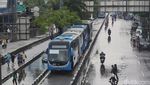 Mangga Dua Banjir, Layanan TransJakarta Terhenti