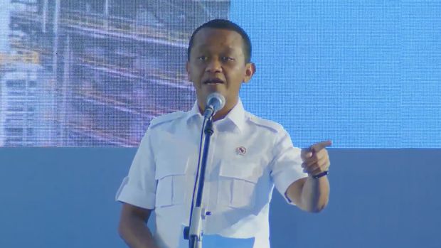 Menteri ESDM Bahlil Lahadalia saat menyampaikan paparan dalam Peresmian Infrastruktur Energi Terintegrasi Pertamina RDMP Balikpapan, Kalimantan Timur, Senin (12/1/2026). (Tangkapan Layar Youtube/KementerianESDM)