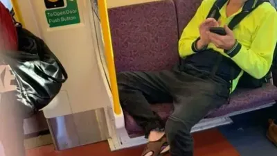 Momen Manusia Bertindak Jahat, Setan Juga Sungkem Kayaknya