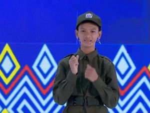 Dulu Sulit Membaca, Nazril Siswa Sekolah Rakyat Kini Monolog di Depan Prabowo