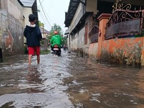 3 Perumahan di Bekasi Banjir Imbas Hujan Deras, Ketinggian Air Capai 30 Cm