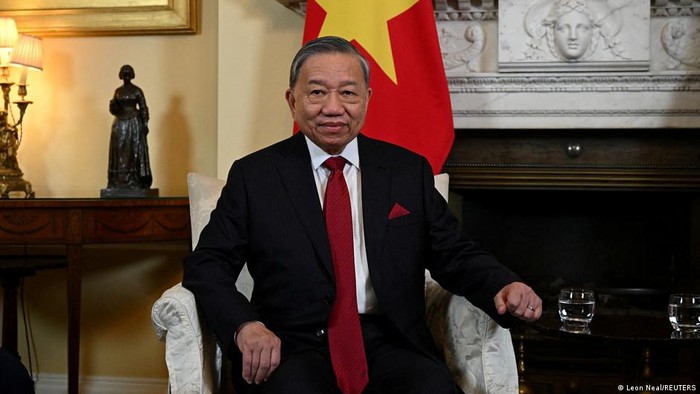 Pimpinan Komunis Vietnam Incar Posisi Presiden, Tiru China
