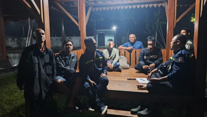 Heboh Peronda Pergoki 2 Pria Berduaan dalam Kamar Mandi Umum di Bantul