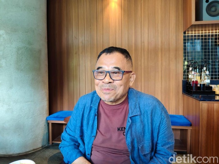 Sutradara sekaligus produser film, Garin Nugroho, saat ditemui di UGM, Senin (12/1/2026).