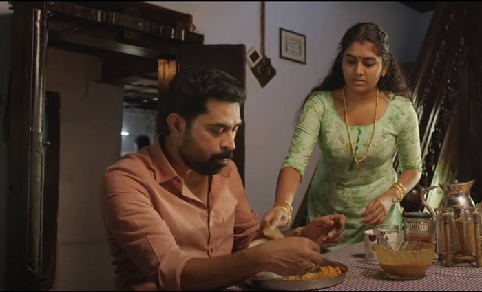 Tak Buatkan Teh untuk Suami, Wanita Ini Langsung Dilabrak Mertua