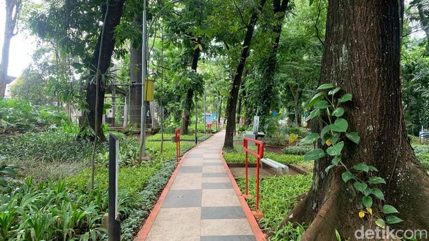 Taman Lansia Bandung, Senin (12/1/2026). Taman Lansia Bandung, Senin (12/1/2026).