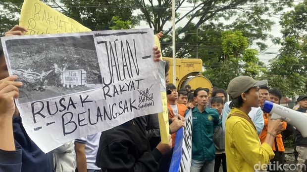TPT 'Jabar Istimewa' di Sukabumi.