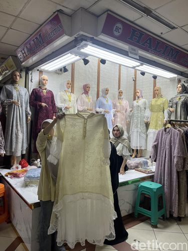 Tren baju Lebaran 2026 di Tanah Abang